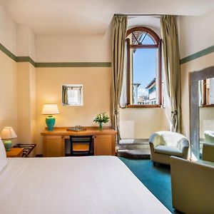 Camera superior con letto king size